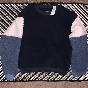 NWT American Eagle Sherpa sweater